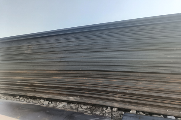 沈阳铺路钢板租赁的多重价值，，，，，，，助力都会基础设施建设